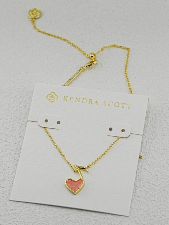 Kendra Scott Heart Necklace - Picture 1 of 1